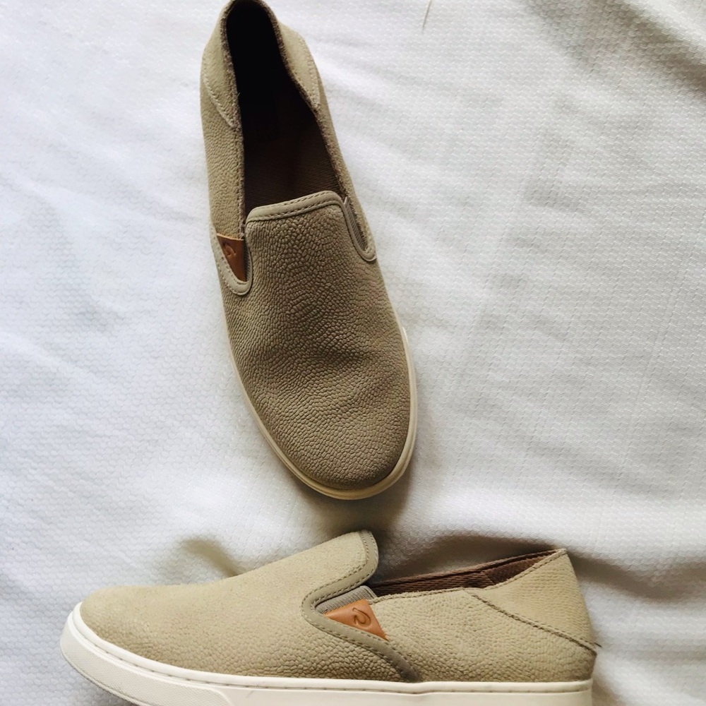 OluKai Women's Tan Slip-On Sneakers